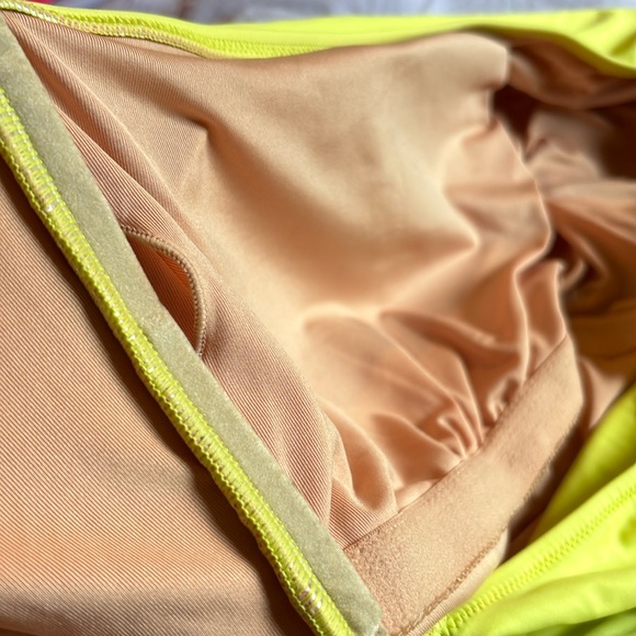 Great condition Reimagined by J Crew ruched one shoulder one piece bathing suit - Picture 5 of 13